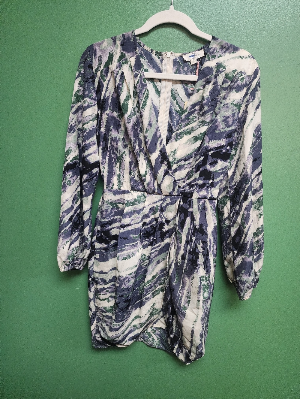 Entro Abstract Print Dress | Long Sleeve Surplice Mini | Size Small NWT